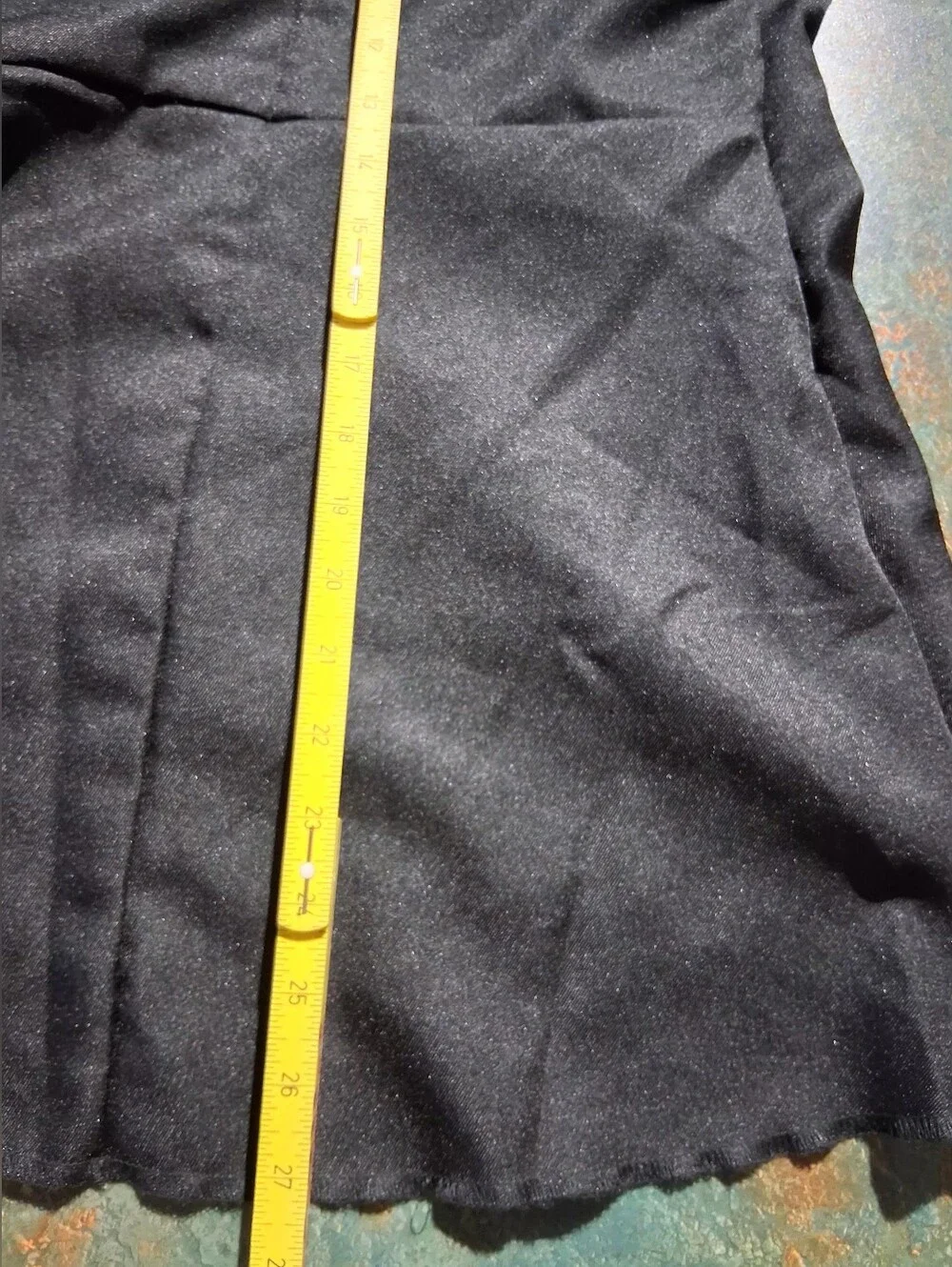 Black Hooded Gryffindor-Inspired Costume Robe with Red Lining